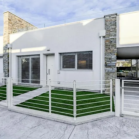 Dolci Luxury Homes Domek alpejski Peschiera del Garda