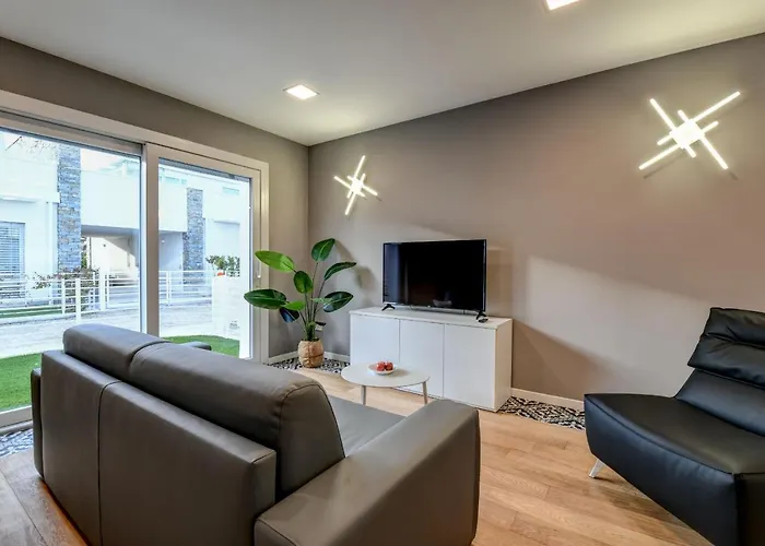 Chalet Dolci Luxury Homes Peschiera del Garda