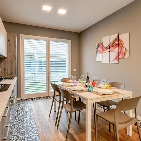 Chalet Dolci Luxury Homes Peschiera del Garda