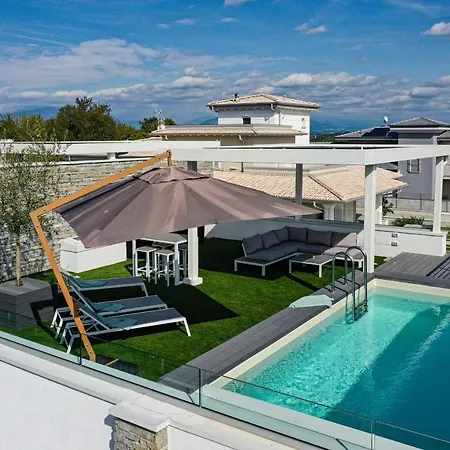 Dolci Luxury Homes * Пескьера-дель-Гарда